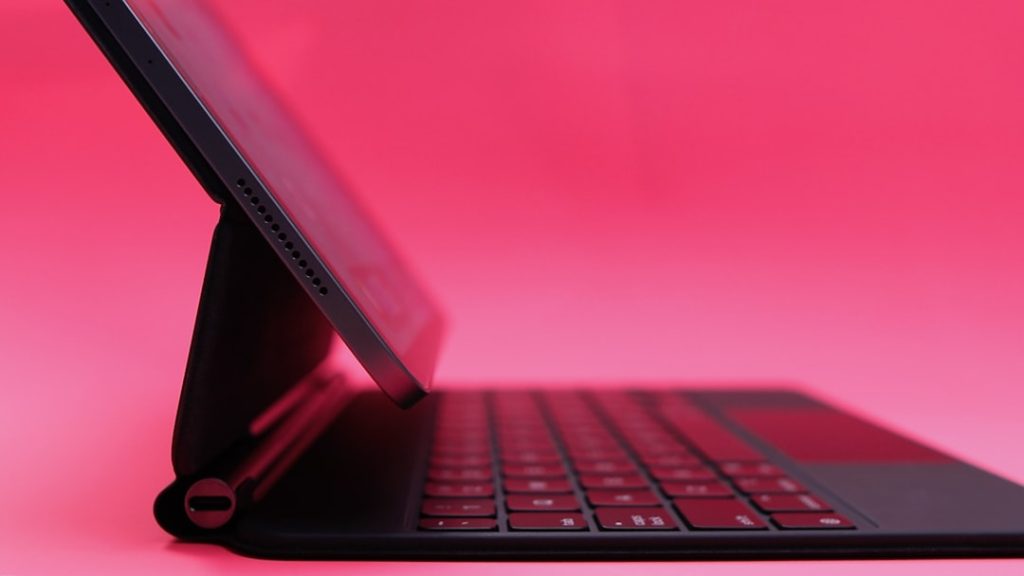 iPad Pro Magic Keyboard Side Profile